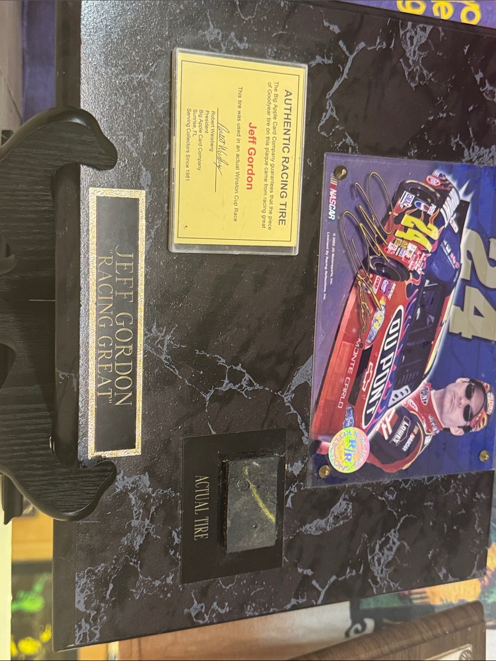 Black Marble Racing Plaque Wall Decor